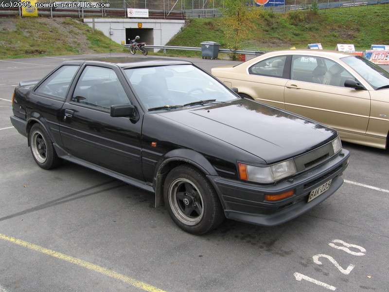 Toyota Corolla Coupe 1.6 GT AE86