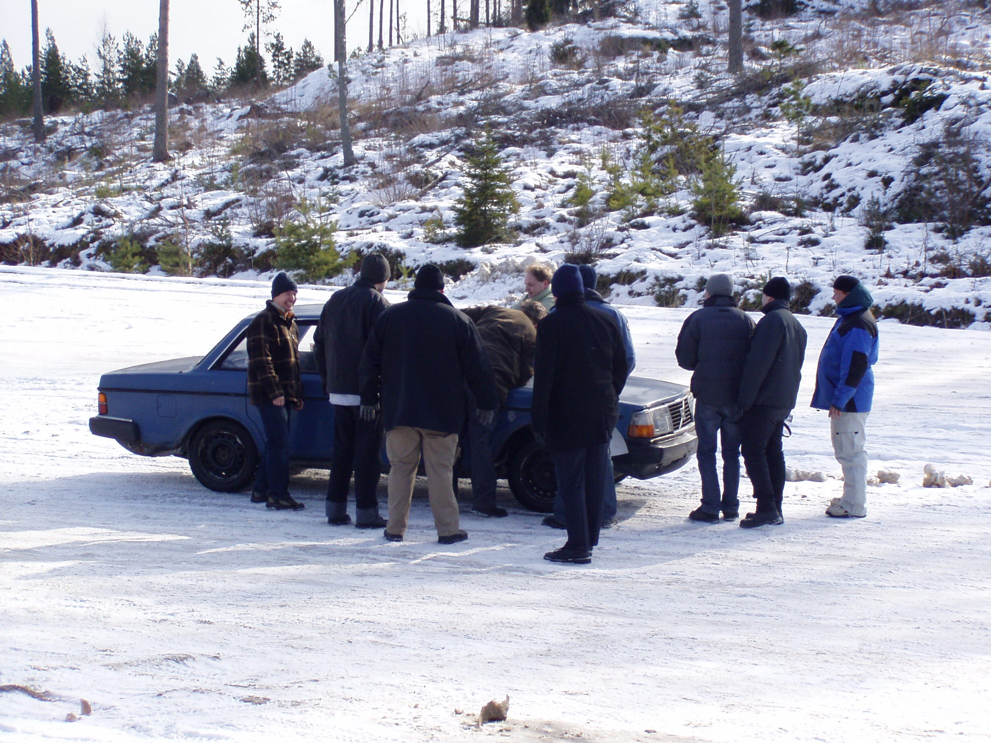 X-Treme talviajot 12.3.2005, Sininen Volvo kiinnostaa