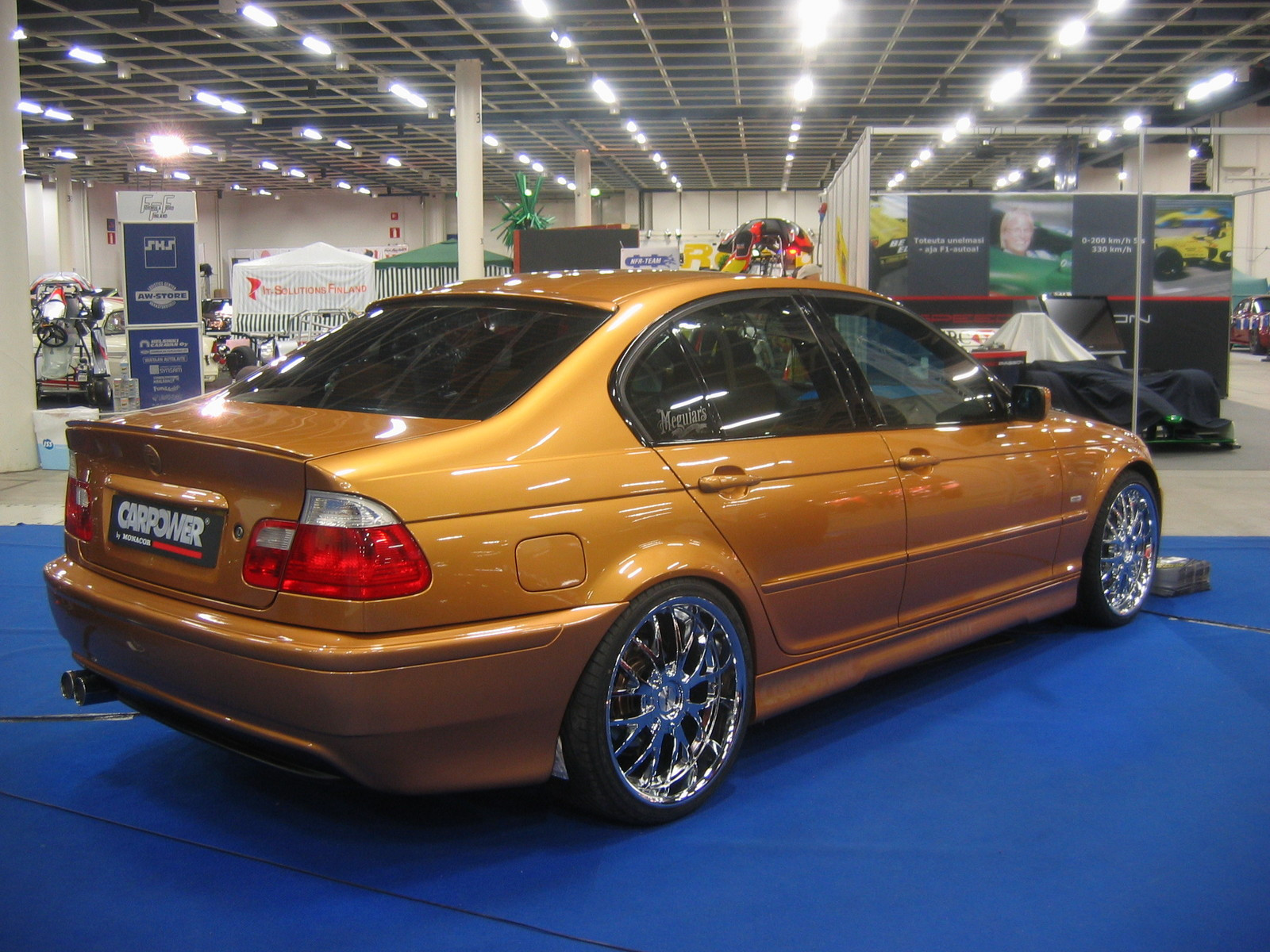 tuning car show 2006, Kuparin vÃ¤rinen BMW