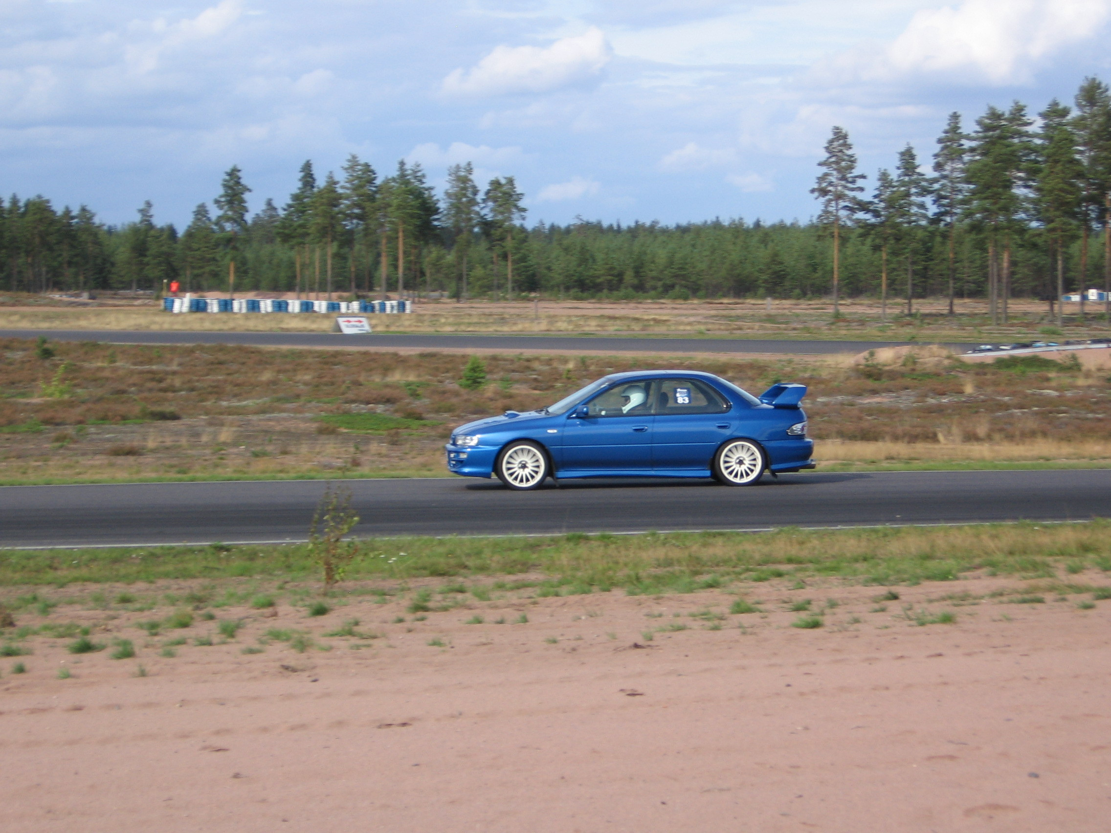 Radalle.com 5.9.2009 Alastaro, Sininen Subaru Impreza