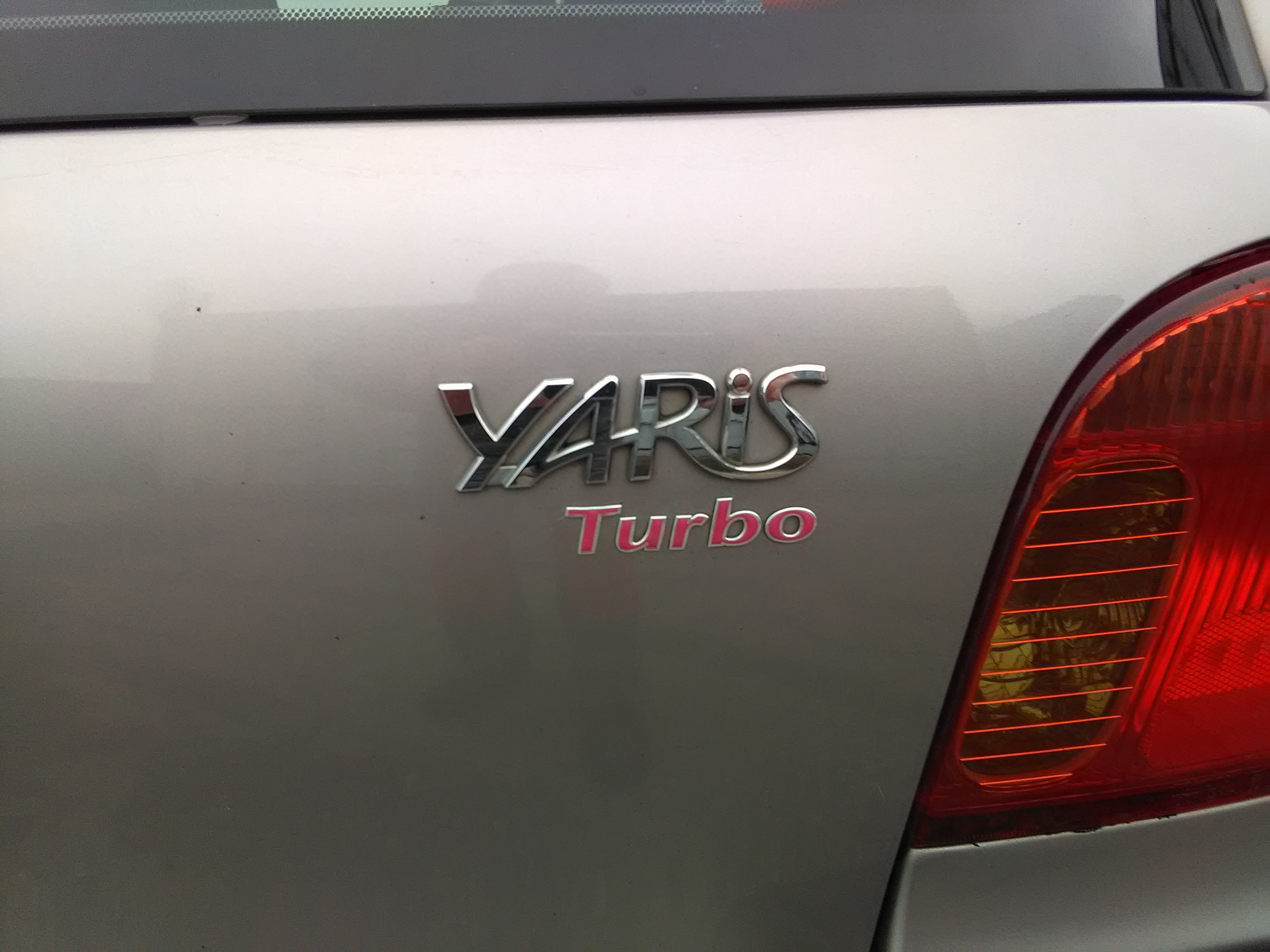 Yaris Turbo -05