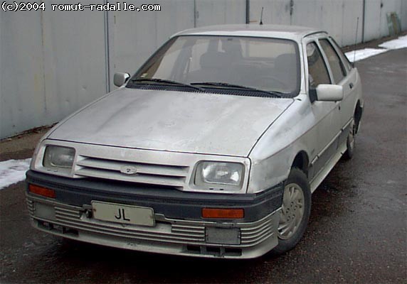 Ford Sierra 2.0 Hatchback, matta-harmaa