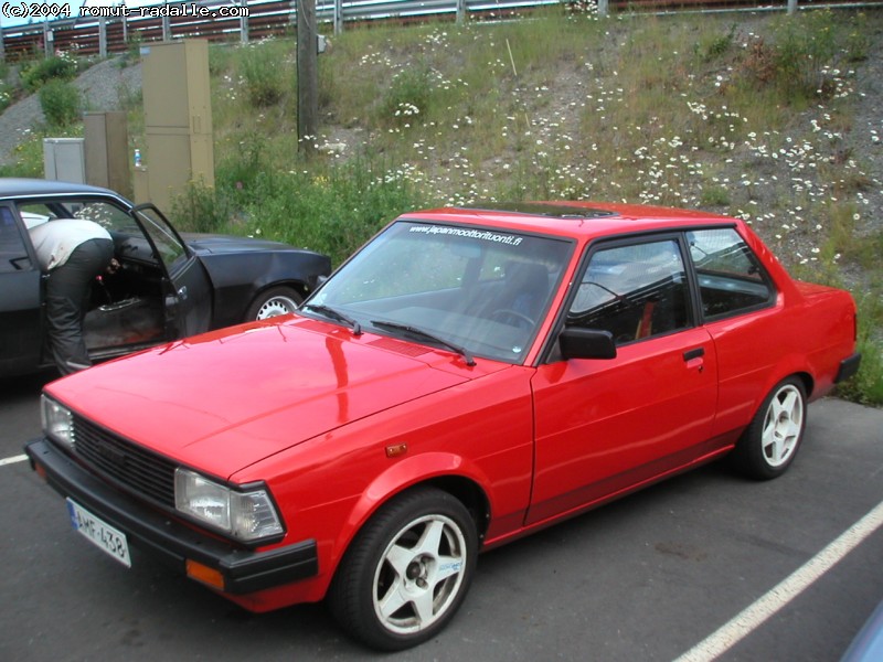 Paulin punainen DX-Corolla