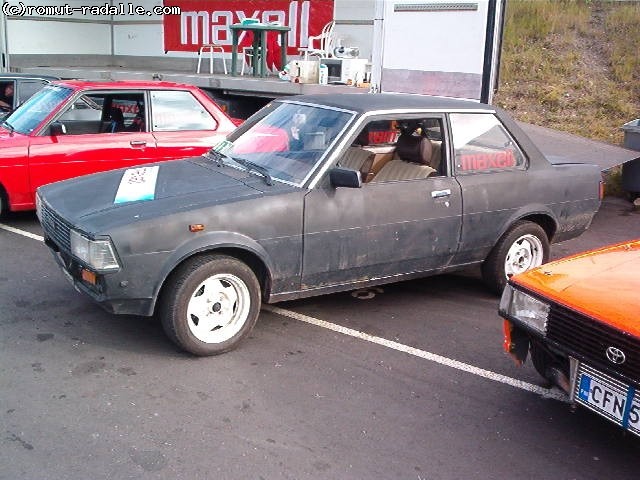 DX KE70 Toyota Corolla, mattamusta