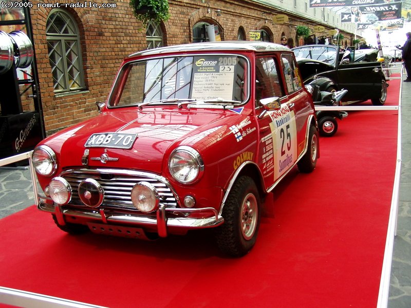 Mini