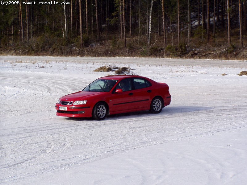 Punainen Saab