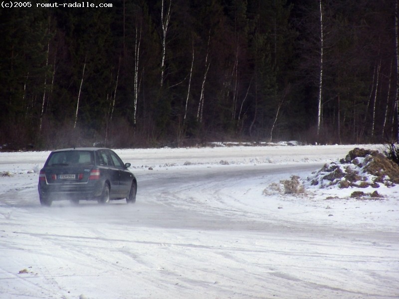 Fiat Stilo jäällä