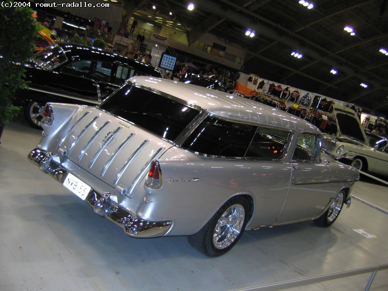 Hopeinen Chevrolet Bel Air Wagon