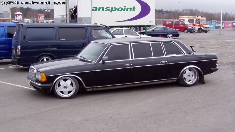 Limousine Mersu