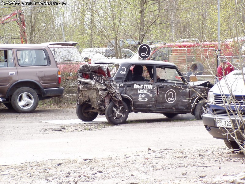 Bomb Team Racing