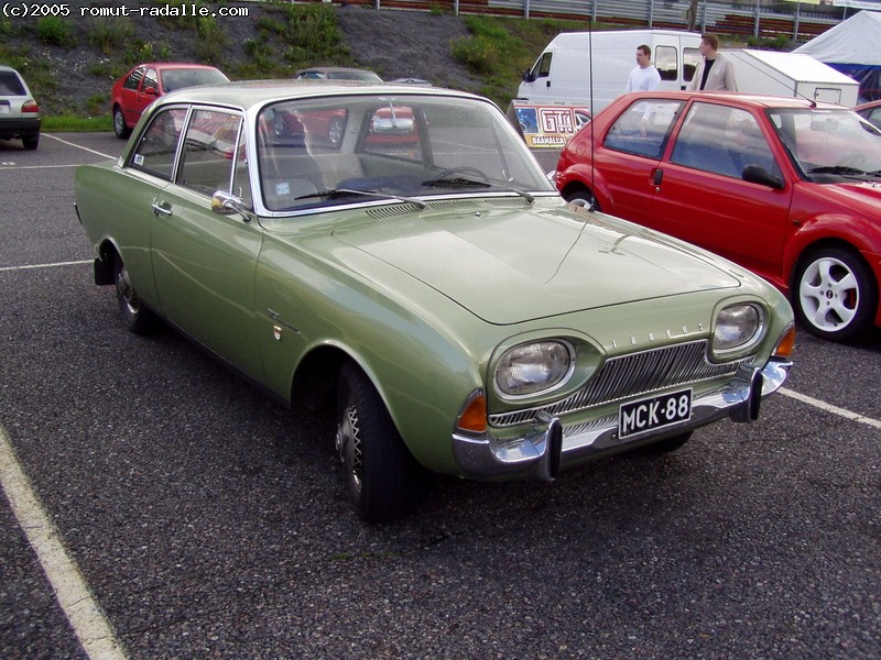 17m Ford Taunus