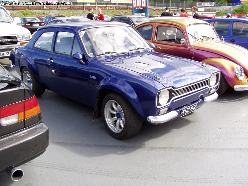 Ykköskoppainen Ford Escort