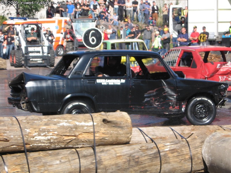 Bomb Racing Team Lada