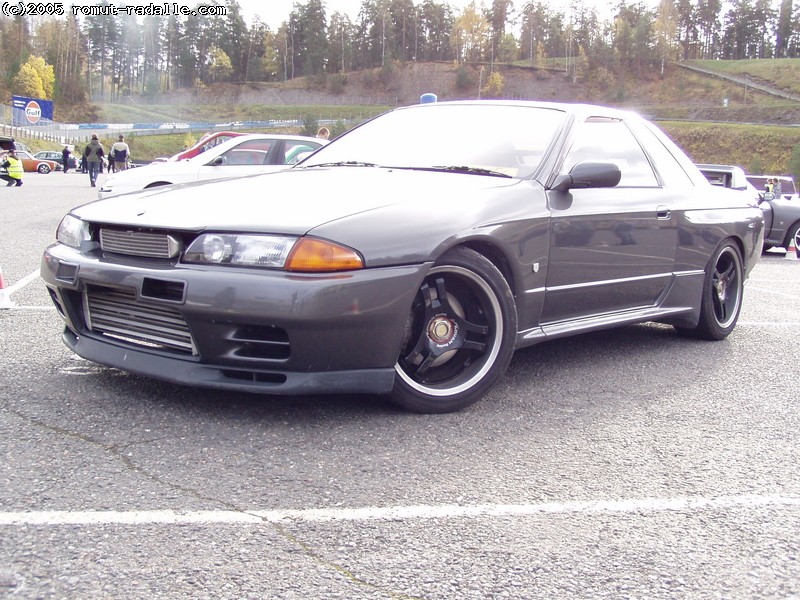 Nissan Skyline