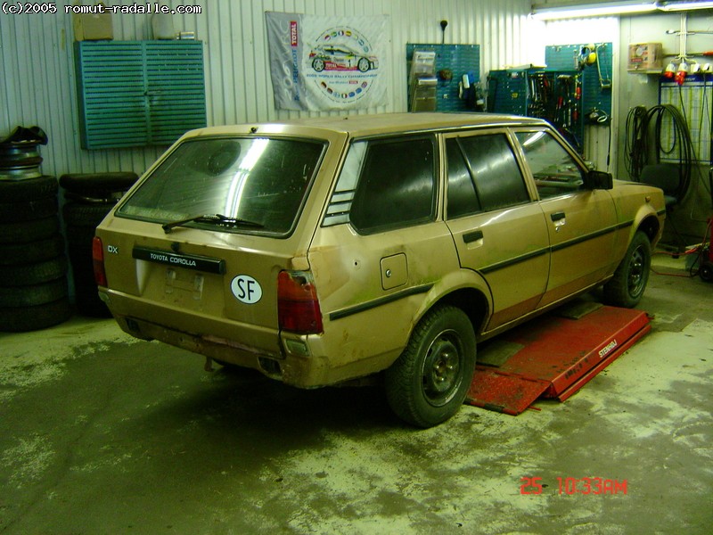 Toyota Corolla DX Wagon