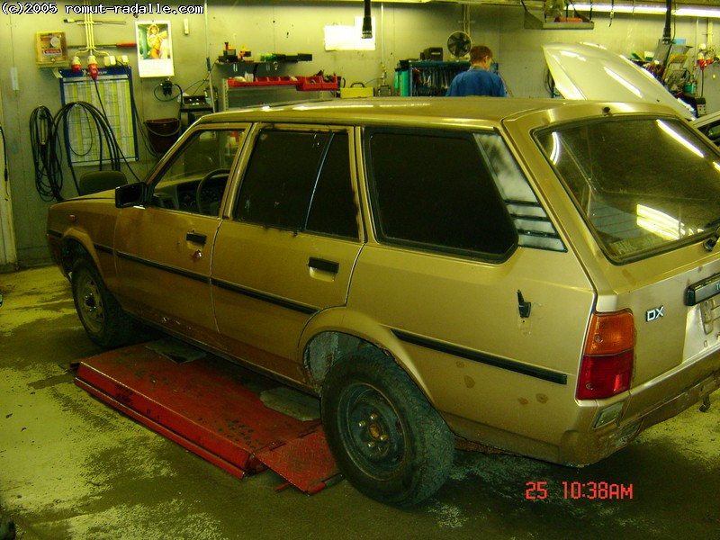 Toyota Corolla DX Wagon