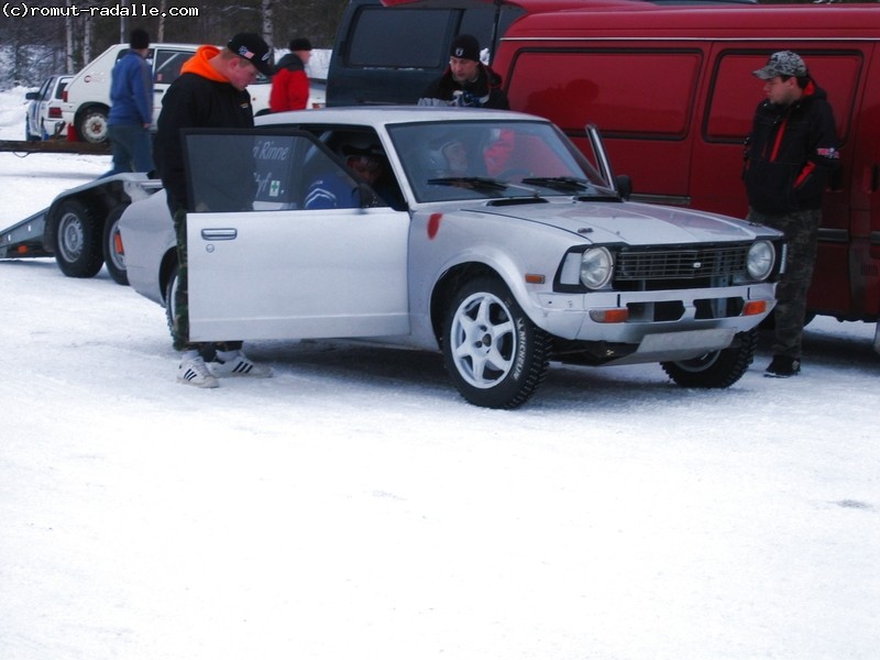 Pikkucorolla KE20