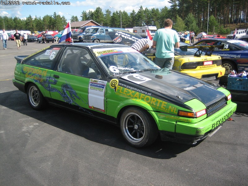 GT Corolla AE86 Vihreä