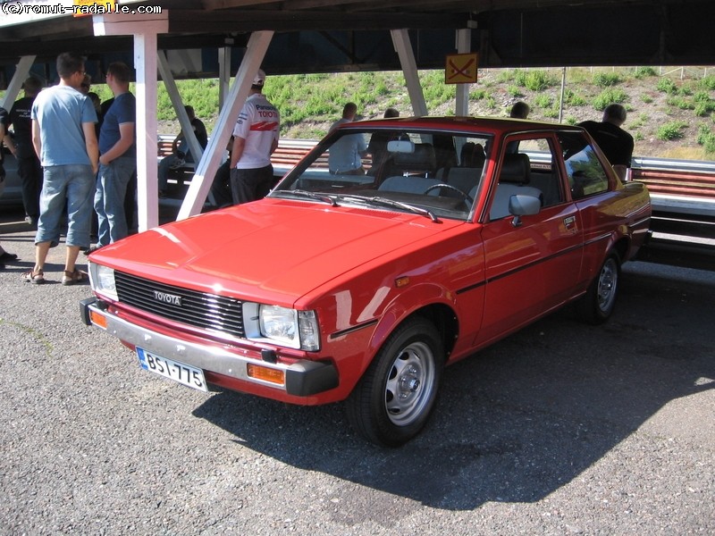 Toyota Corolla KE70 DX