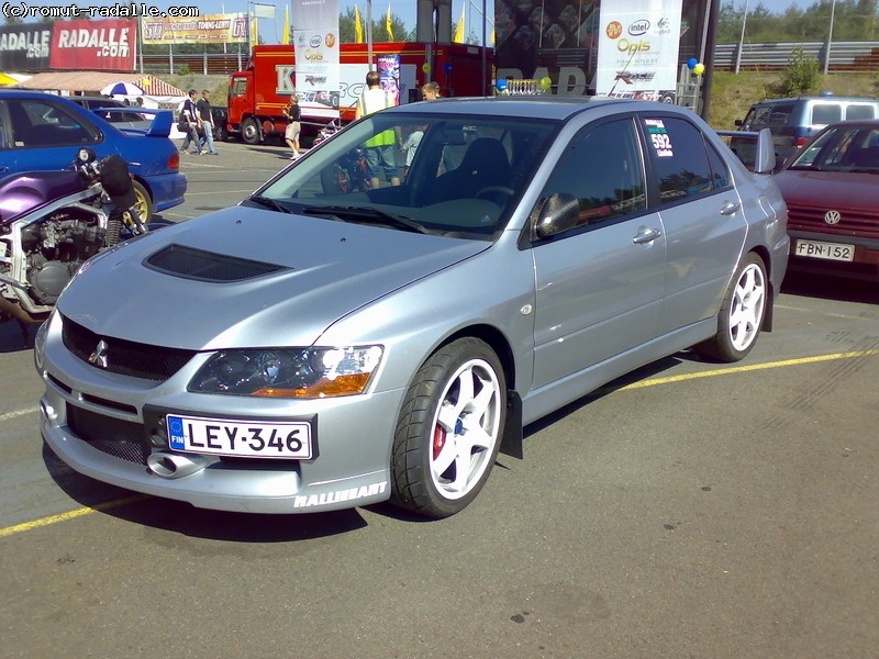 Mitsubishi Lancer Evo IX