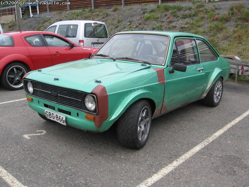 Henkan vihreä Escort mk2