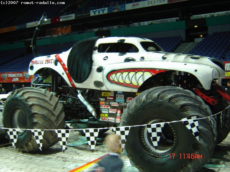 Monster Mutt