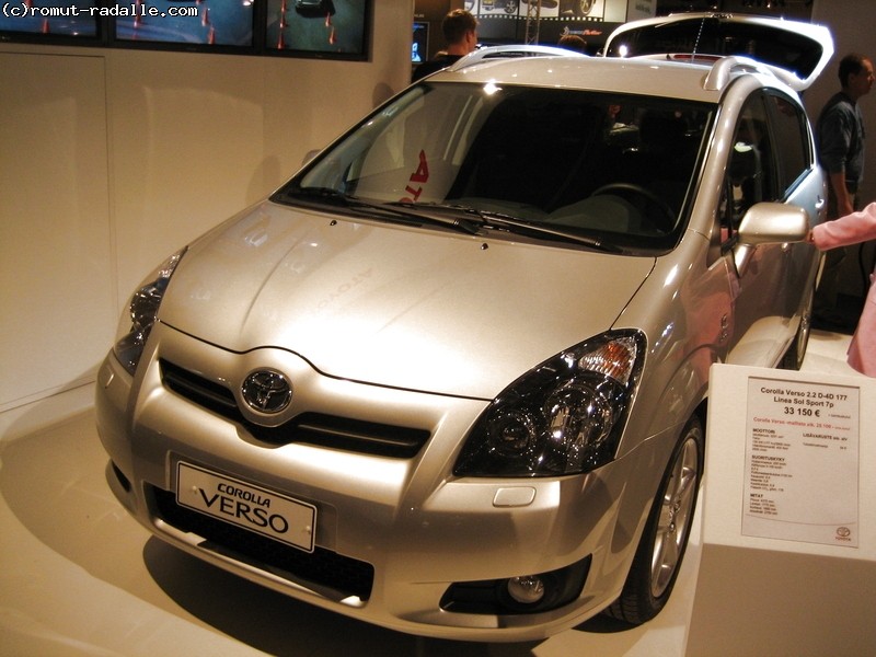 Toyota Corolla Verso 2.2 D-4D 177 Linea Sol Sport 7-paikkainen