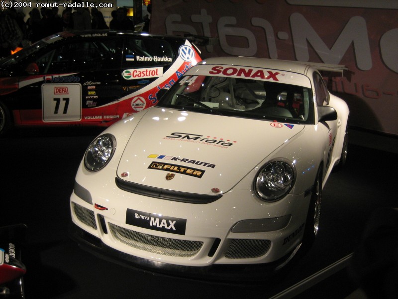 SM-rata Porsche kilpa-auto