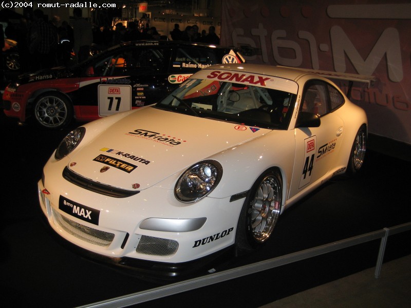 Valkoinen Porsche kilpa-auto, Rata-sm