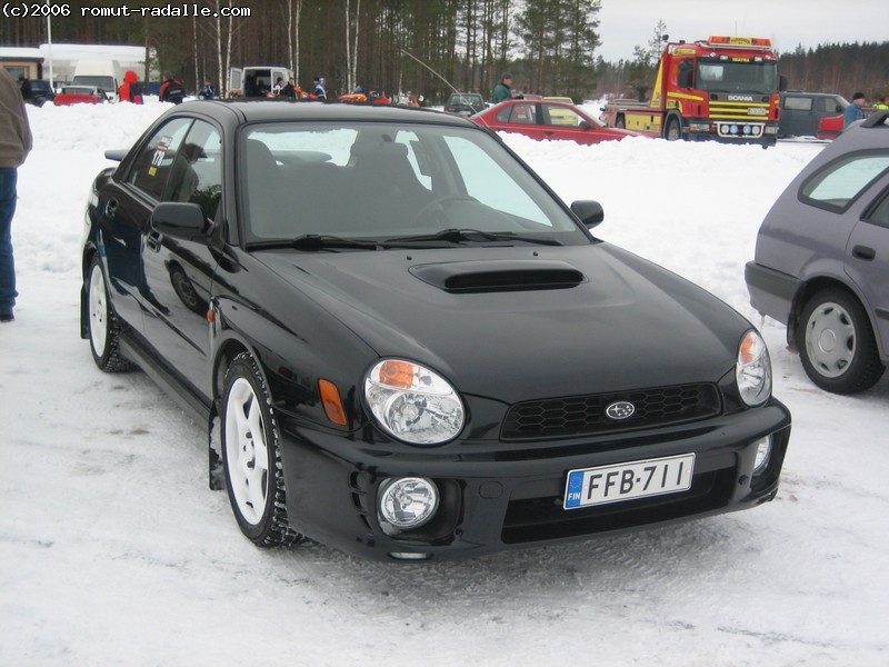 Musta Subaru Impreza