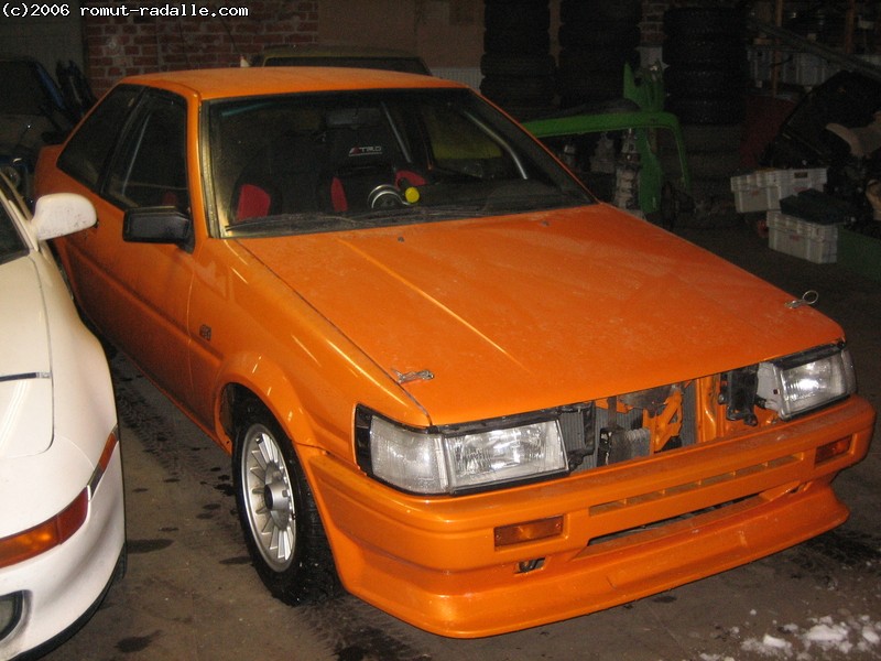 Oranssi GT-Corolla AE86