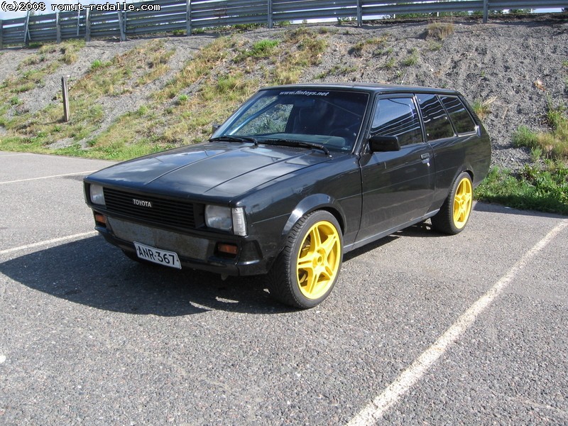 Toyota Corolla KE70 DX Wagon