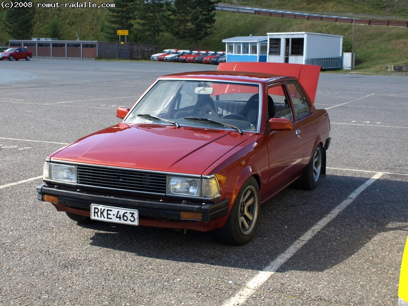 Punainen DX-Corolla