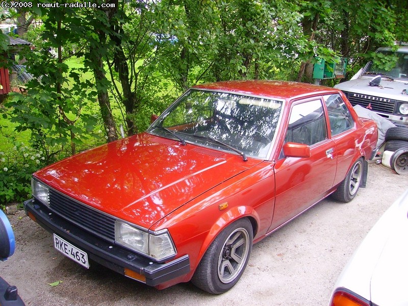 Punainen Corolla