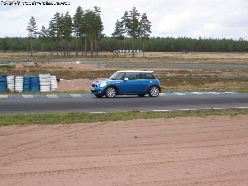 Sininen Mini