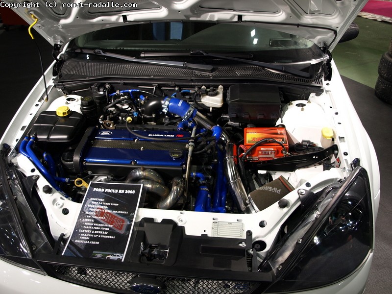 Ford Focus RS 2003 duratec-moottorilla