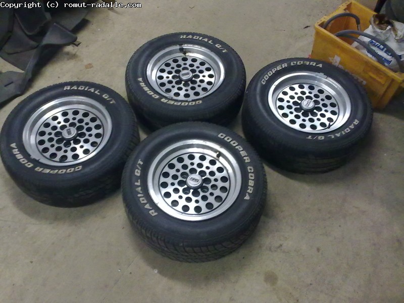 Cooper Cobra Radial G/T