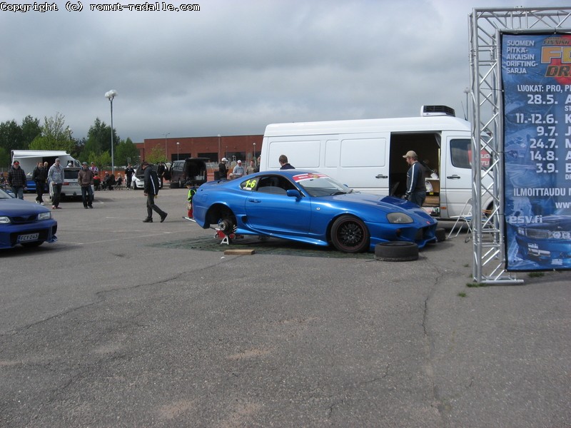Sininen Supra
