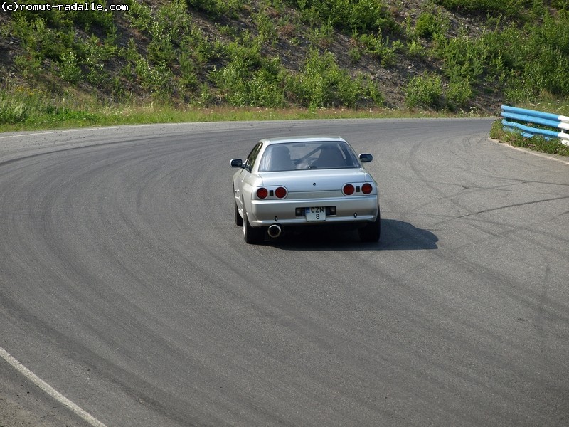 Nissan Skyline