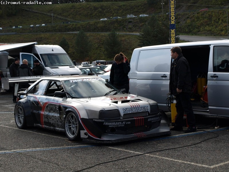 Oksan Timeattack Audi S2 2011 kilpa-auto