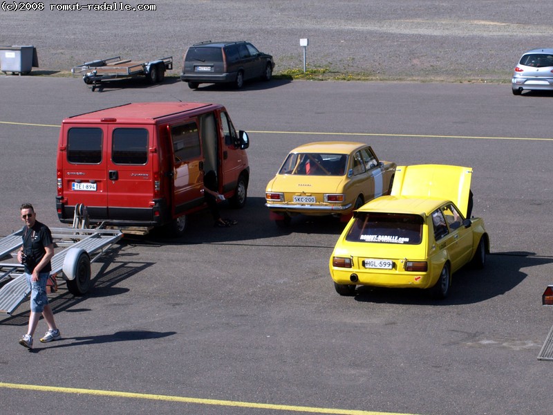 Starlet & Corolla