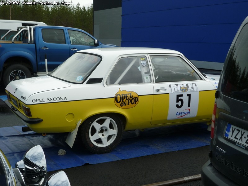 Opel Ascona - Opel on pop