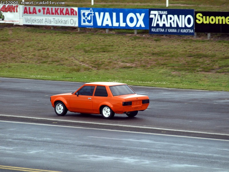 Corolla pääsuoralla