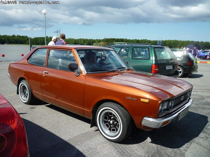 Toyota Carina