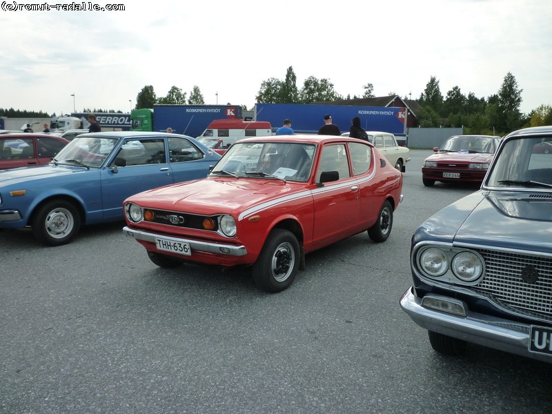 Punainen Datsun 100A