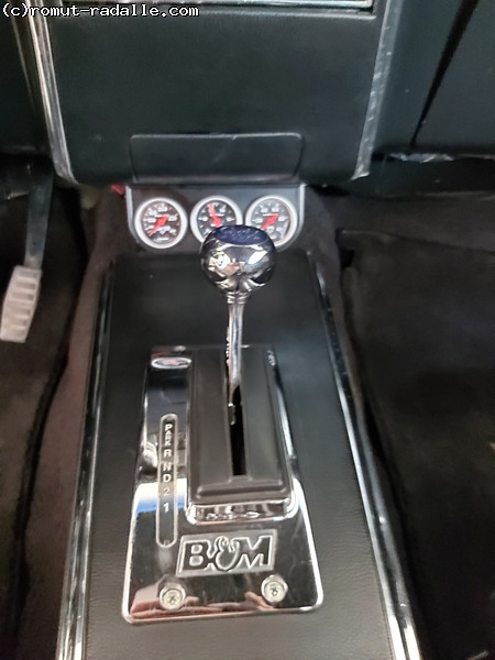 B&amp;M