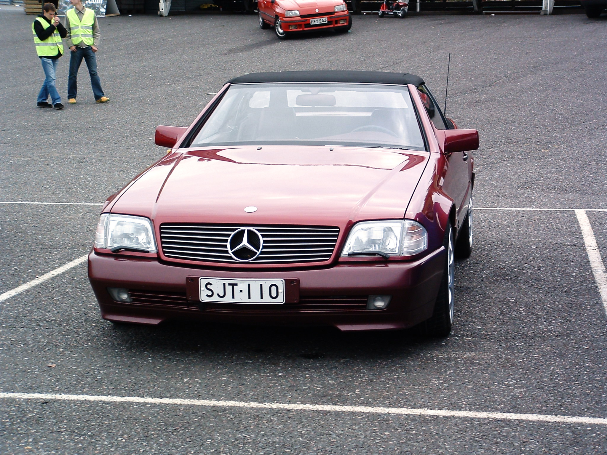 Radalle.com ratapÃ¤ivÃ¤ 3.10.2004, Mercedes-Benz SL R129 300