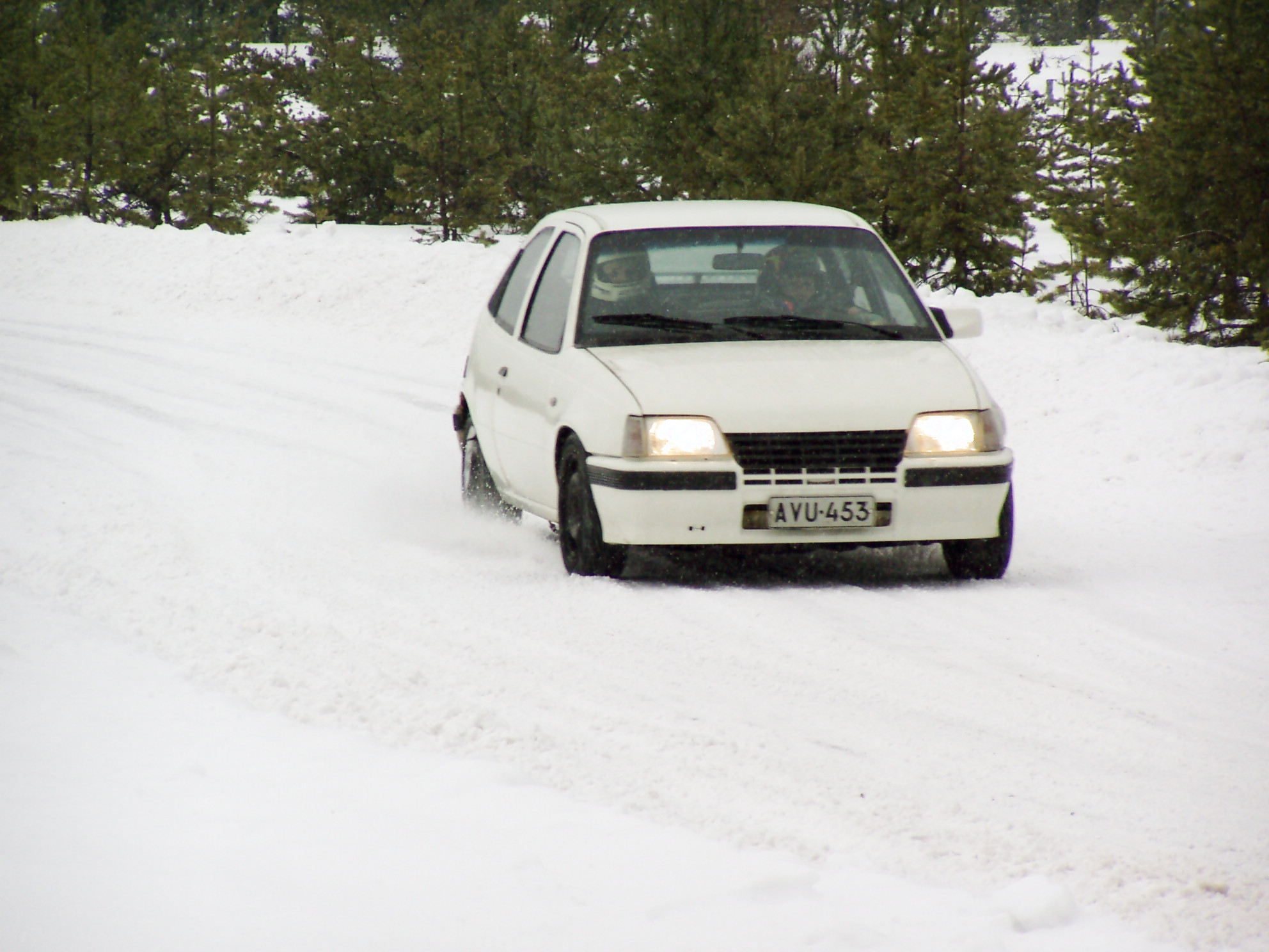 Radalle.com jÃ¤Ã¤ratapÃ¤ivÃ¤t 19.2.2005 Alastaro, Opel Kadett E