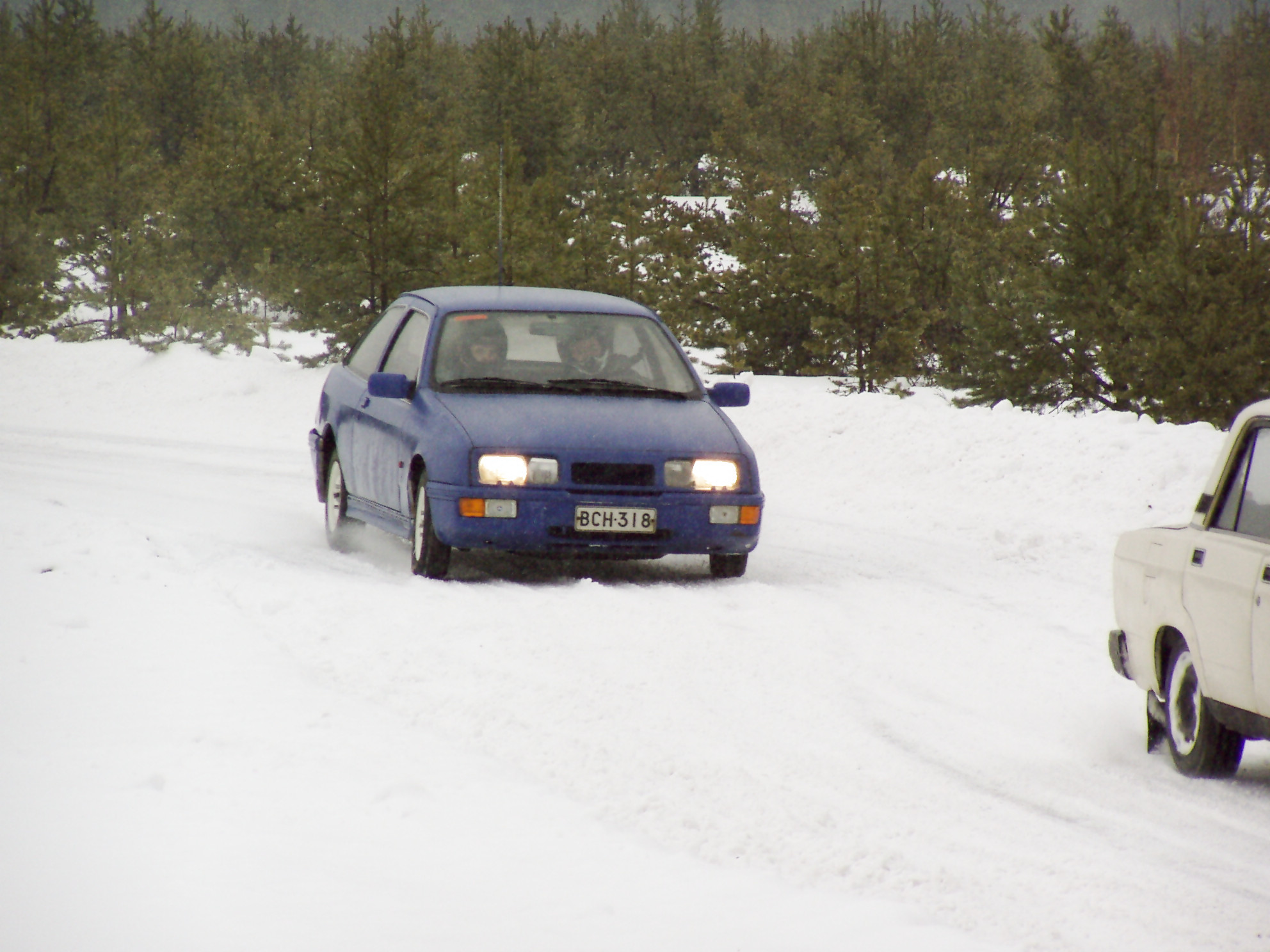 Radalle.com jÃ¤Ã¤ratapÃ¤ivÃ¤t 19.2.2005 Alastaro, Ford Sierra