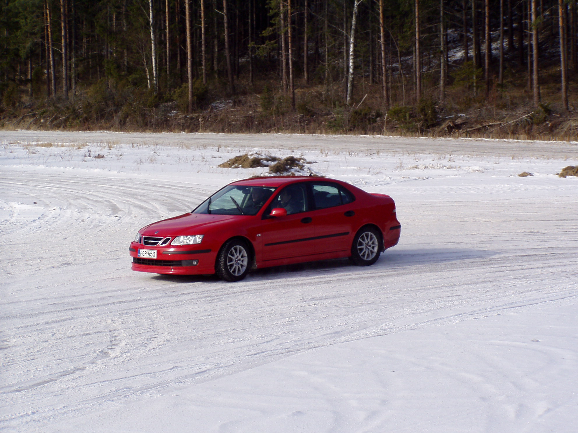X-Treme talviajot 12.3.2005, Punainen Saab